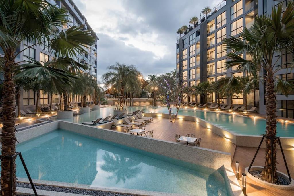 Kamala Beach P55 Exclusive Junior Suite Luaran gambar